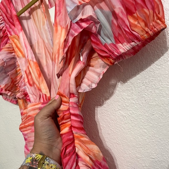 NWT L’atiste By Amy Womens M Multicolor Ruffle Mini Dress Deep V Puff Sleeve - Picture 11 of 14